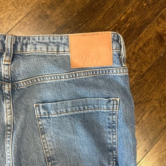 Zara Blue High Rise Slim Split Hem Flared Jeans 6164 170 427 Size US 8 - Picture 8 of 8